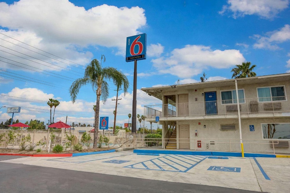 Motel 6-San Bernardino, CA - South