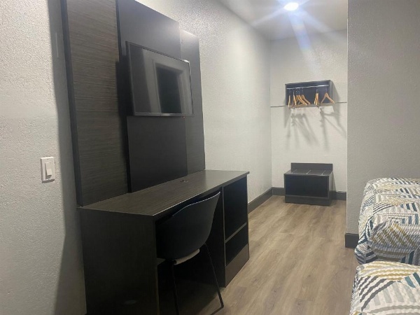 Motel 6-San Bernardino, CA - South image 29